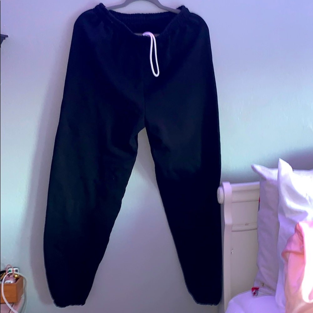 Gildan sweats